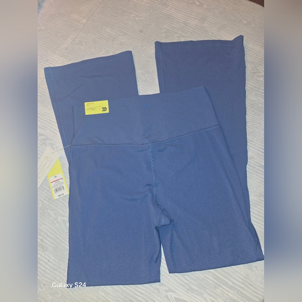 Blue High-Waisted FLARE Leggings Womens XL ALL IN MOTION New